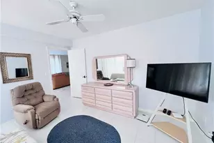 5550 Heron Point Dr, Naples, FL 34108 - Photo 16