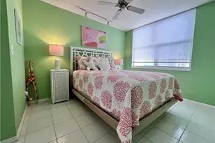 5550 Heron Point Dr, Naples, FL 34108 - Photo 12