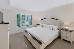 3370 10th St N, Naples, FL 34103 - Photo 14