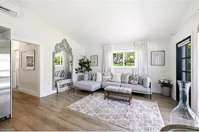 1216 10th St N, Naples, FL 34102 - Photo 12