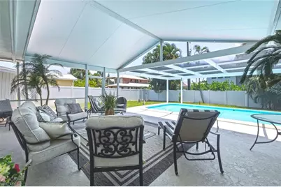 1216 10th St N, Naples, FL 34102 - Photo 32