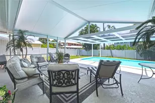 1216 10th St N, Naples, FL 34102 - Photo 32