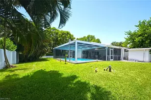1216 10th St N, Naples, FL 34102 - Photo 42