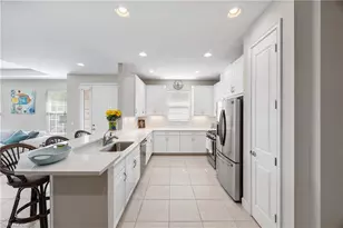 8110 Calle Canovas St, Naples, FL 34114 - Photo 6