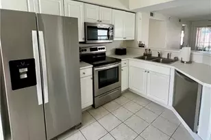 26728 Little John Ct, Bonita Springs, FL 34135 - Photo 12