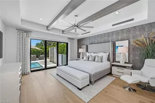 692 Banyan Blvd, Naples, FL 34102 - Photo 12