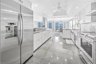 2381 Gulf Shore Blvd N, Naples, FL 34103 - Photo 20