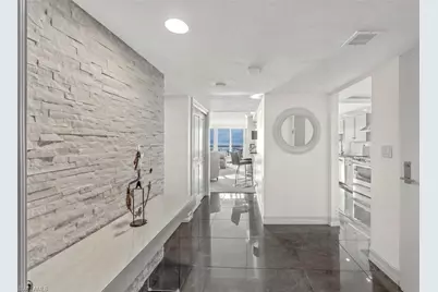 2381 Gulf Shore Blvd N #503, Naples, FL 34103 - Photo 4
