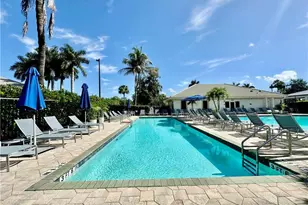 3310 Grand Cypress Dr, Naples, FL 34119 - Photo 36