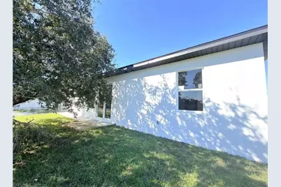 2504 71st St W, Lehigh Acres, FL 33971 - Photo 24