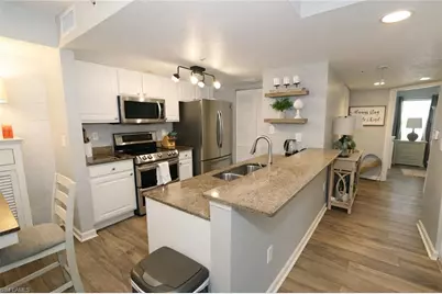 4105 Residence Dr #707, Fort Myers, FL 33901 - Photo 6