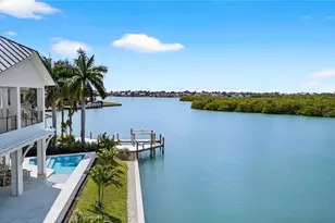 720 Hull Ct, Marco Island, FL 34145 - Photo 40