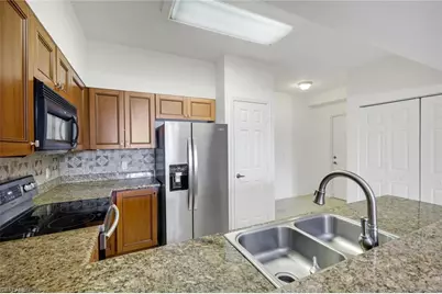 20221 Estero Gardens Cir #105, Estero, FL 33928 - Photo 10