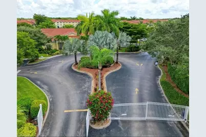 8274 Key Royal Cir #1033, Naples, FL 34119 - Photo 12