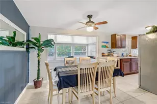 2140 Harbor Ln, Naples, FL 34104 - Photo 6