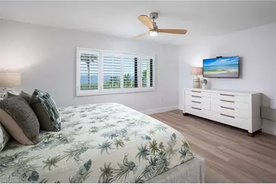 10475 Gulf Shore Dr #115, Naples, FL 34108 - Photo 16