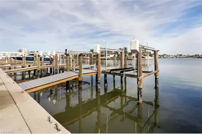 10475 Gulf Shore Dr #115, Naples, FL 34108 - Photo 32