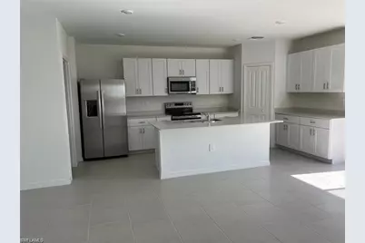 19550 Fairhill Ct, Lehigh Acres, FL 33974 - Photo 4