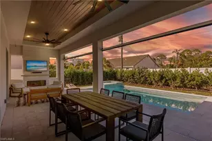 787 110th Ave N, Naples, FL 34108 - Photo 2