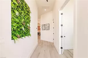 748 110th Ave N, Naples, FL 34108 - Photo 6
