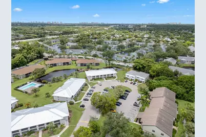 151 Cypress Way E #E101, Naples, FL 34110 - Photo 26