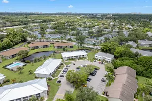 151 Cypress Way E, Naples, FL 34110 - Photo 26