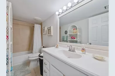151 Cypress Way E #E101, Naples, FL 34110 - Photo 16