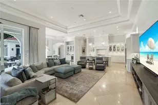 2558 Escada Ct, Naples, FL 34109 - Photo 14