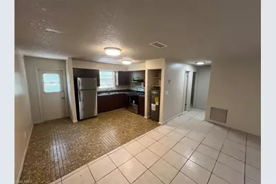 3150 Economy St #B, Fort Myers, FL 33916 - Photo 2