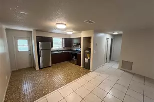 3150 Economy St, Fort Myers, FL 33916 - Photo 2