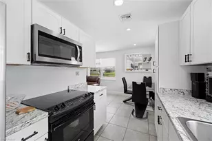 1776 Glenway Ct, Fort Myers, FL 33916 - Photo 10