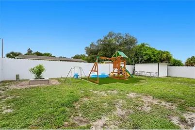 1776 Glenway Ct, Fort Myers, FL 33916 - Photo 28