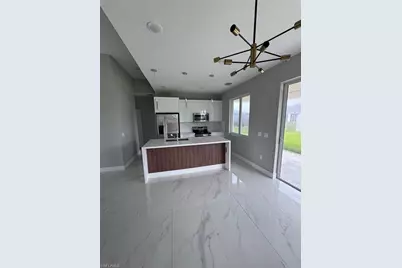 2810 27th St SW, Lehigh Acres, FL 33976 - Photo 12