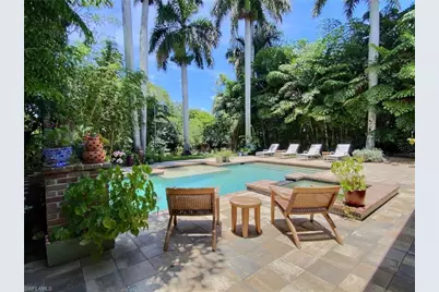 1031 Diana Ave, Naples, FL 34103 - Photo 2