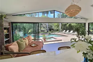 1031 Diana Ave, Naples, FL 34103 - Photo 12