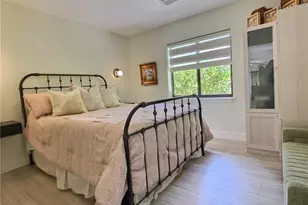 1031 Diana Ave, Naples, FL 34103 - Photo 26