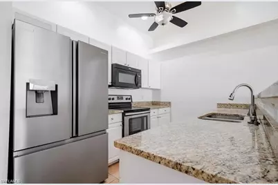 4932-4934 Viceroy Ct #4932, Cape Coral, FL 33904 - Photo 12