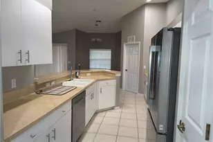19949 Lake Vista Cir, Lehigh Acres, FL 33936 - Photo 10
