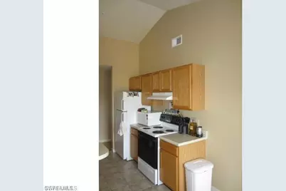 7960 Preserve Cir #635, Naples, FL 34119 - Photo 8