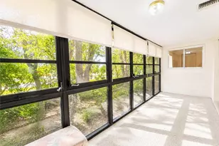8041 S Woods Cir, Fort Myers, FL 33919 - Photo 10