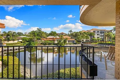 6710 Pelican Bay Blvd #422, Naples, FL 34108 - Photo 38