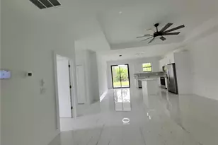 884-886 Milwaukee Blvd, Lehigh Acres, FL 33974 - Photo 2