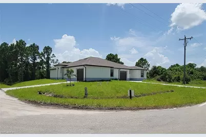 884-886 Milwaukee Blvd, Lehigh Acres, FL 33974 - Photo 1
