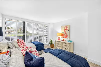4001 Gulf Shore Blvd N #105, Naples, FL 34103 - Photo 18