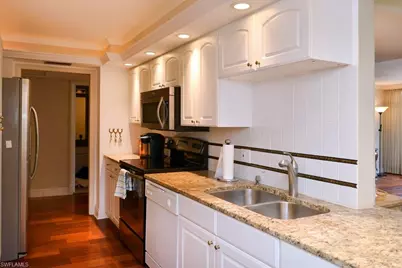 4001 Gulf Shore Blvd N #500, Naples, FL 34103 - Photo 10