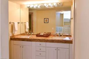 4001 Gulf Shore Blvd N, Naples, FL 34103 - Photo 16