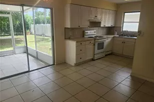 804 92nd Ave N, Naples, FL 34108 - Photo 2