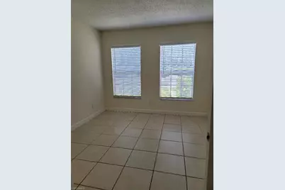 190 Santa Clara Dr #190-4, Naples, FL 34104 - Photo 10