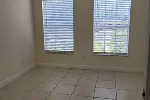 190 Santa Clara Dr, Naples, FL 34104 - Photo 10