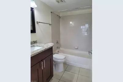 190 Santa Clara Dr #190-4, Naples, FL 34104 - Photo 6